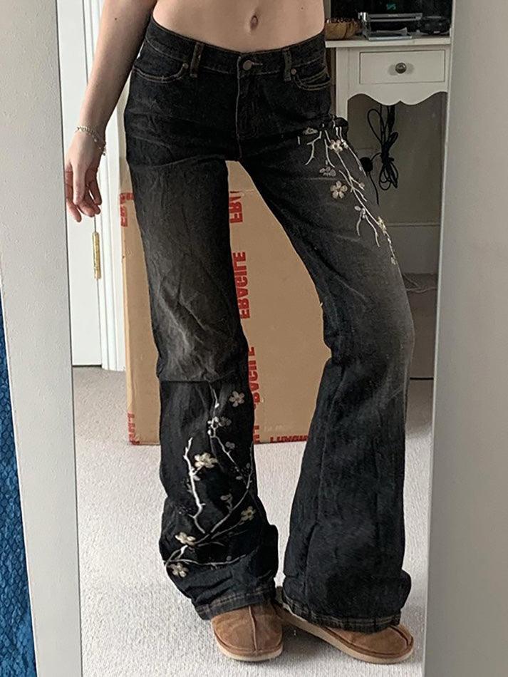 Vintage Floral Embroidery Gradient Jeans