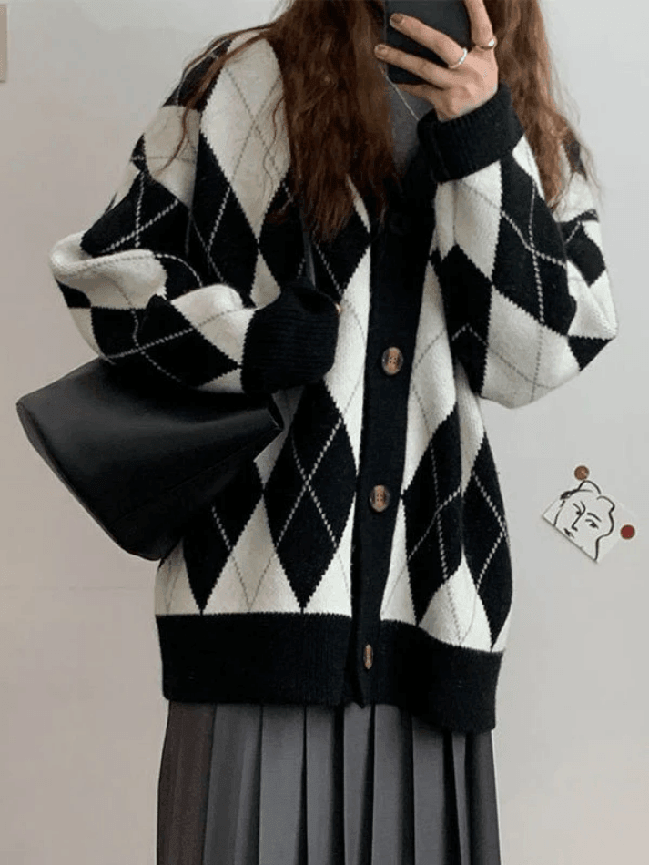 V Neck Argyle Pattern Knit Cardigan - AnotherChill