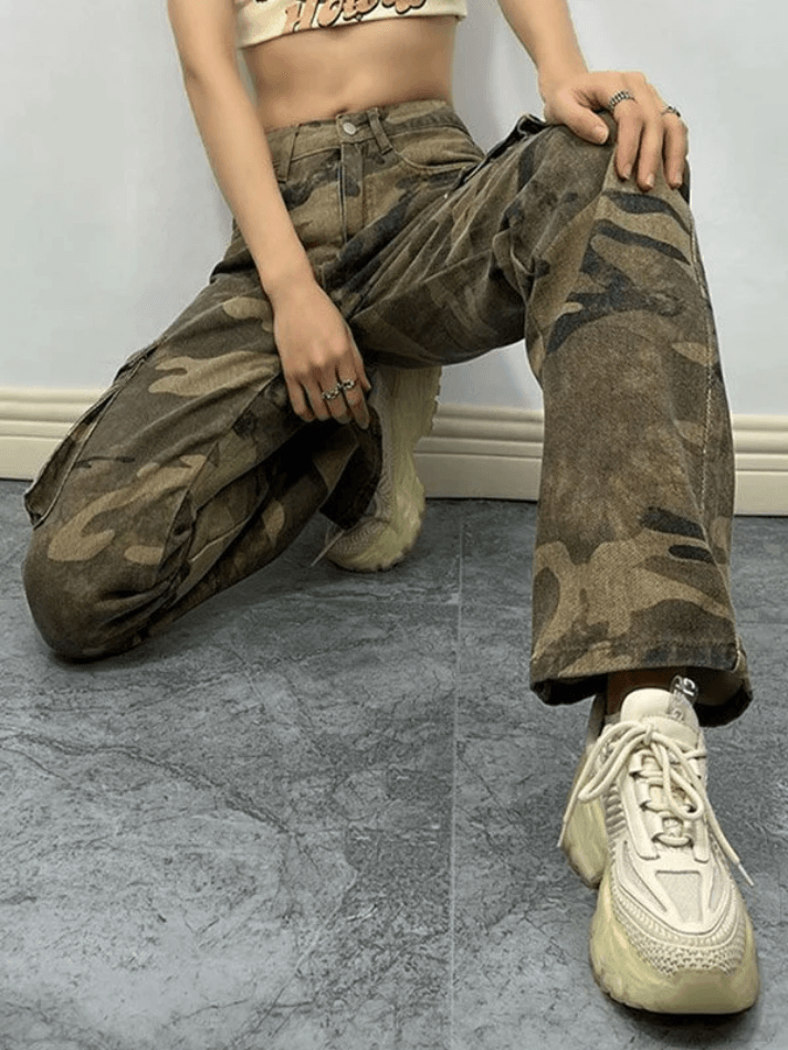 Washed Pocket Camo Cargo Jeans - AnotherChill